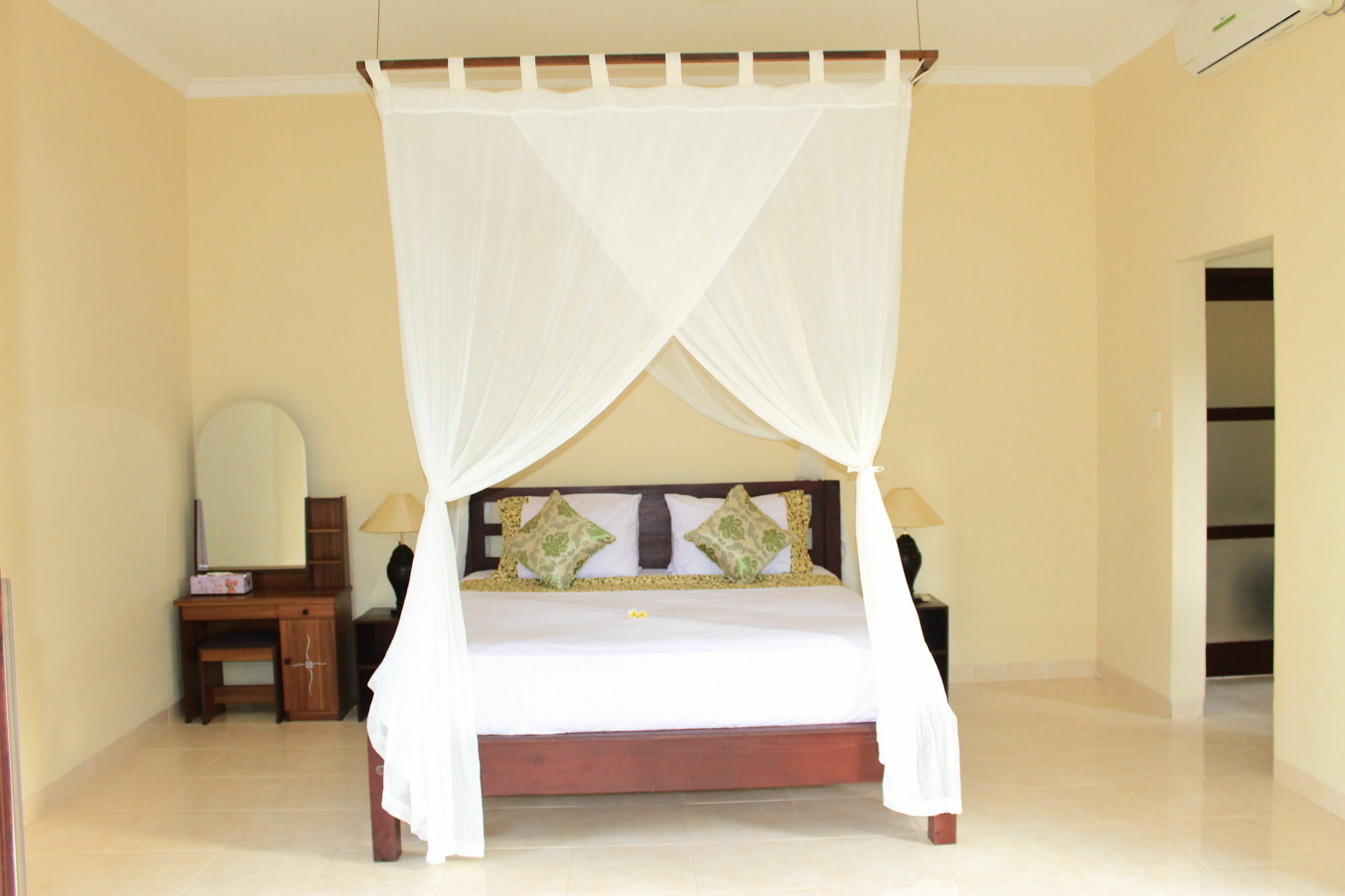 Bintang Beach Villa Amed Exterior foto